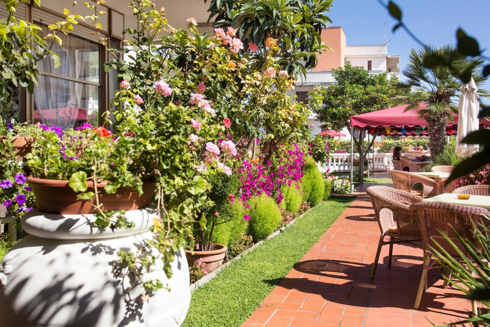 Hotel Apollo Rimini Eksteriør bilde